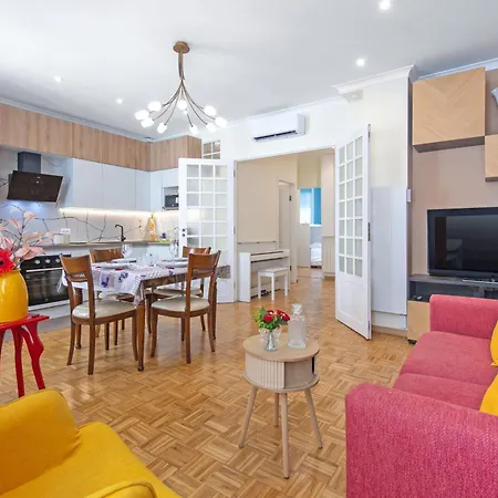Menton, 3 Pieces, Climatisation Apartment *